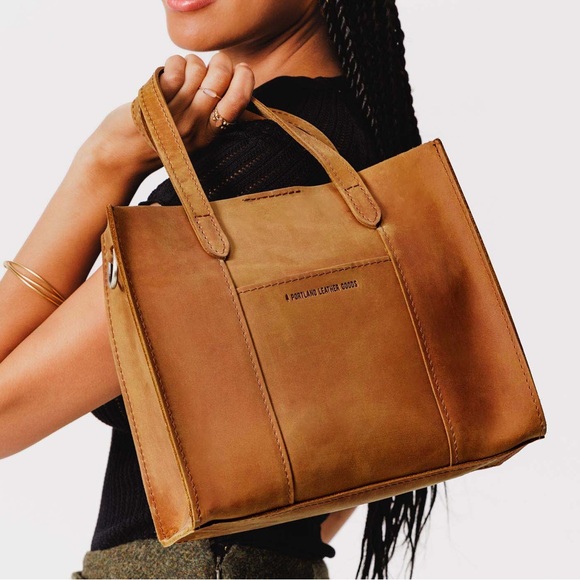 Portland Leather Goods Lola Crossbody Tote with Zipper in Dakota Nubuck Leather - Picture 6 of 16